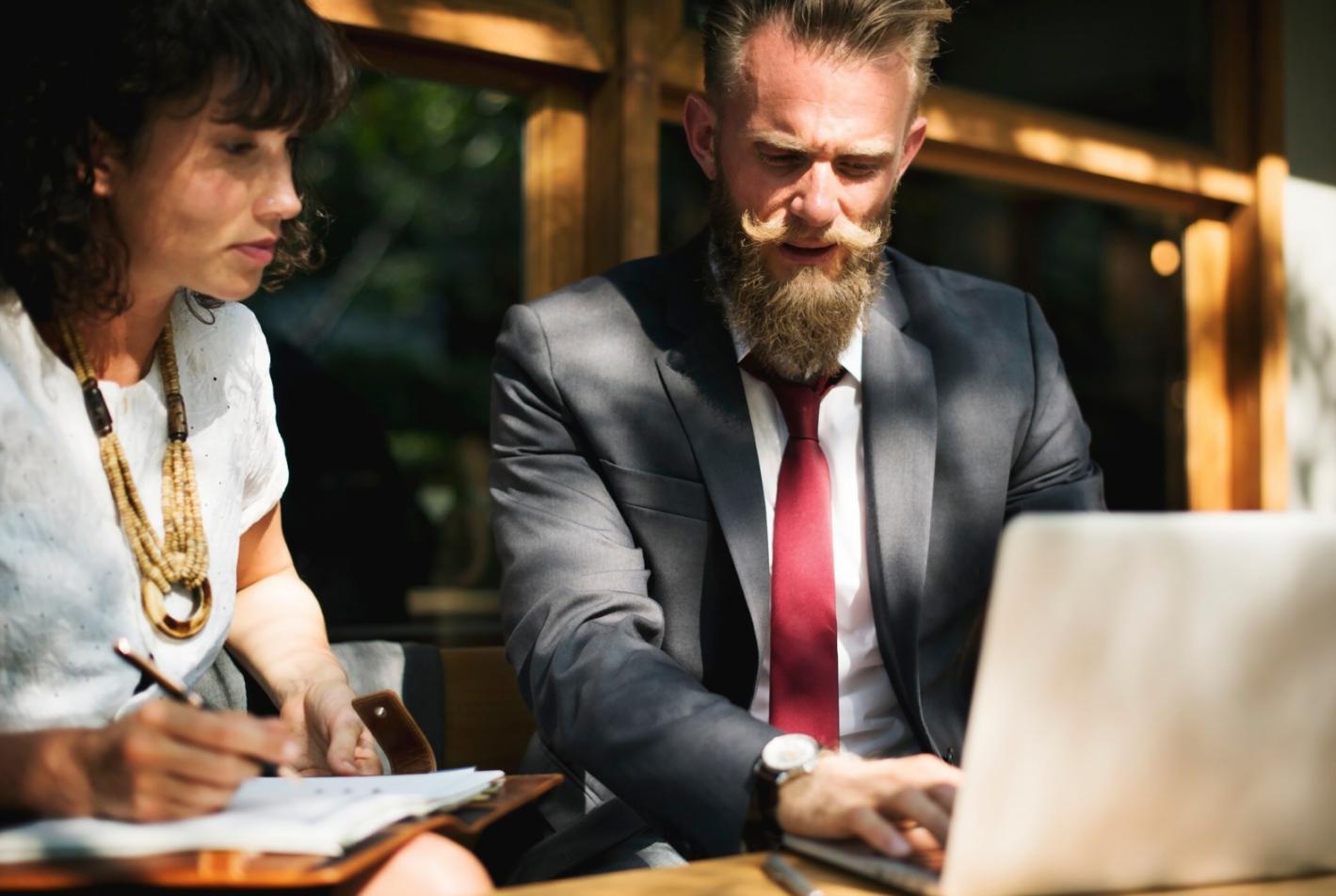 Session de formation pratique en laboratoire sécurisé
